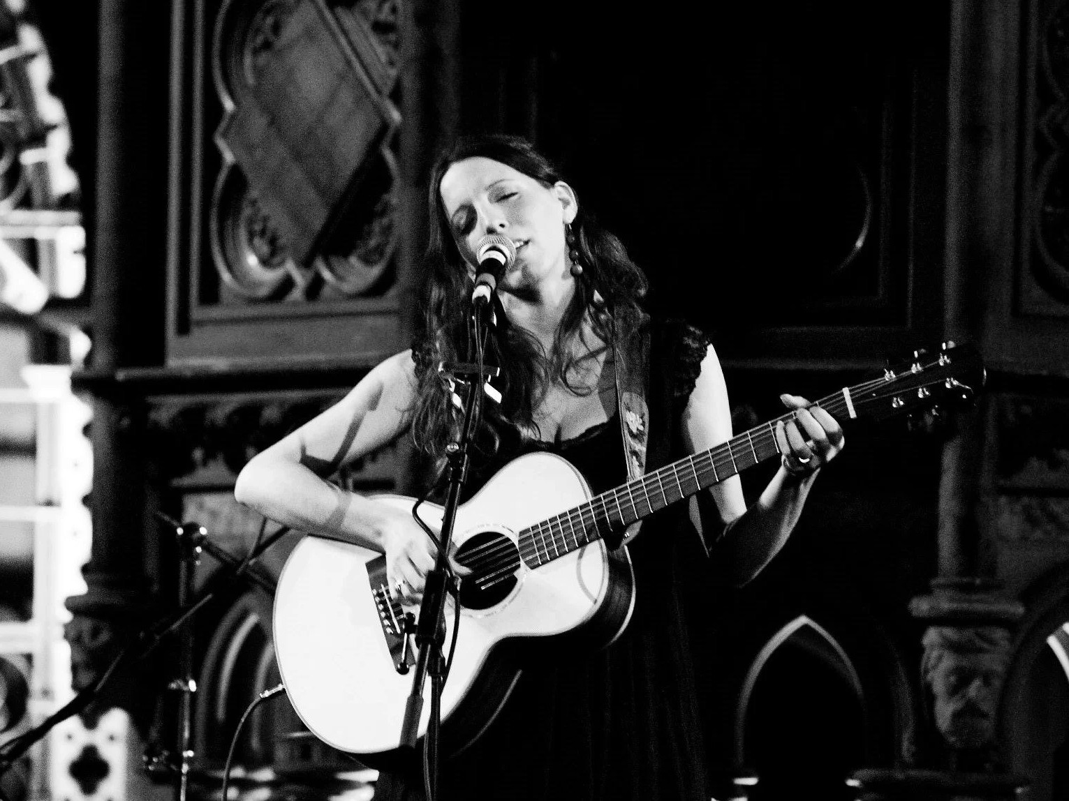 Martha Tilston &amp; the Mermaid Choir